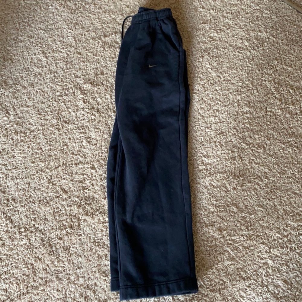 Nike wide leg sweats! Men’s small!